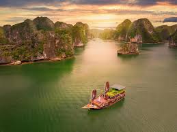 Boutique Cruise Boat.jpeg